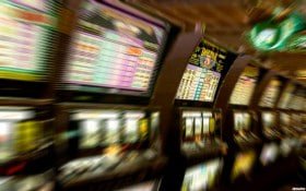 slot gates of olympus apkx88 dengan fitur tumbling reels dan multiplier x500